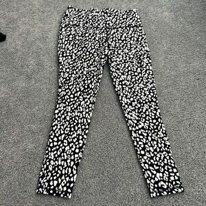 Athleta salutation 7/8 leggings